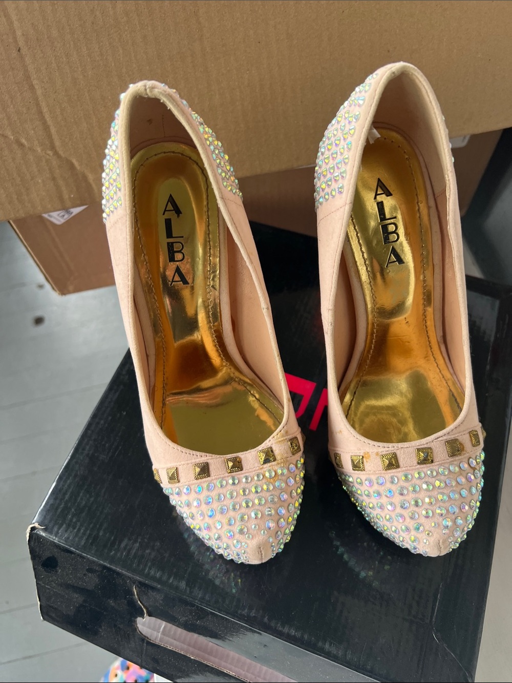ALBA Pink Crystal-Embellished Pointed-Toe Heels
